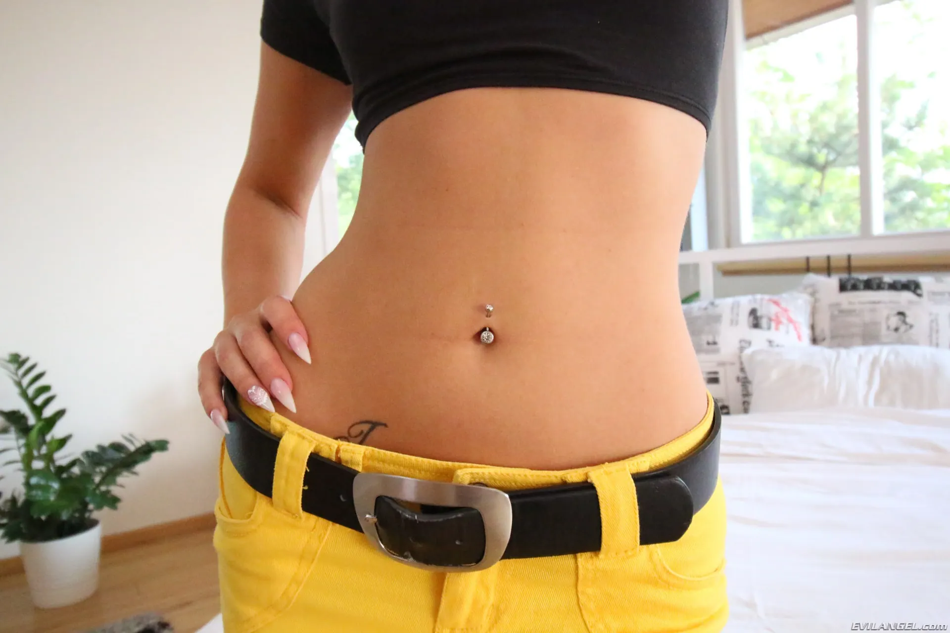 Evil Angel 'Putas con doble anal' protagonizando Kristy Black (foto 216)