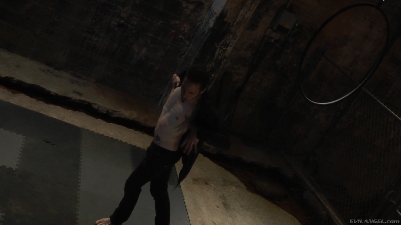 Lea Lexis en 'Evil Angel' Voraz - Temporada 2 Episodio 14 (Miniatura 3)