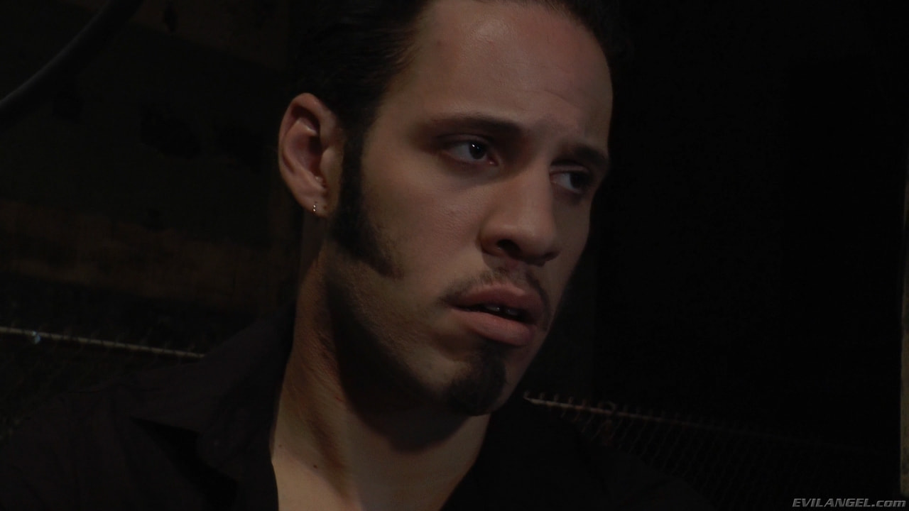 Lea Lexis en 'Evil Angel' Voraz - Temporada 2 Episodio 14 (Miniatura 6)