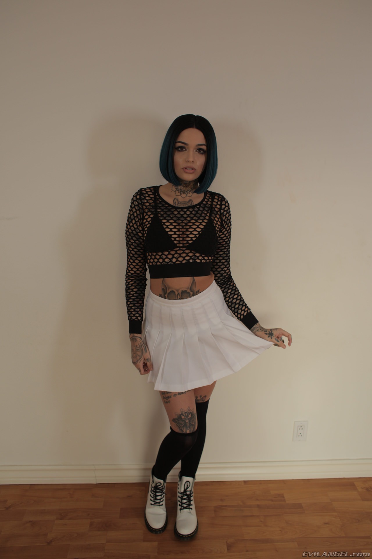 Leigh Raven en 'Evil Angel' Pequeños chorros (Miniatura 1)