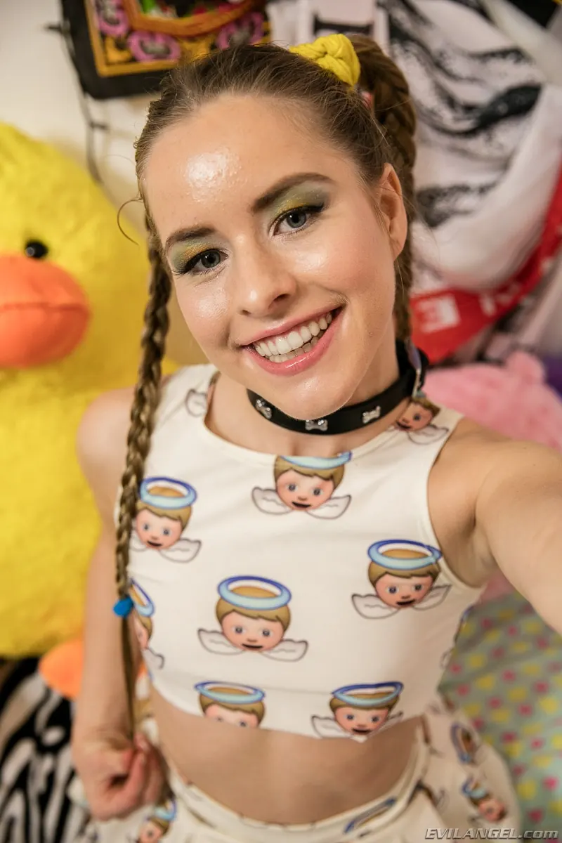 Evil Angel 'Hookup Hotshot: Clickbait' starring Lilly Ford (Photo 60)