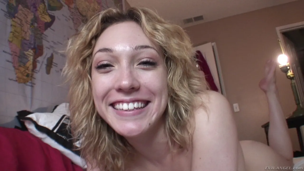 Evil Angel 'Raw 7' starring Lily Labeau (Photo 2)