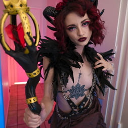 Lola Fae en 'Evil Angel' Fantasías anales jodidas (Miniatura 27)