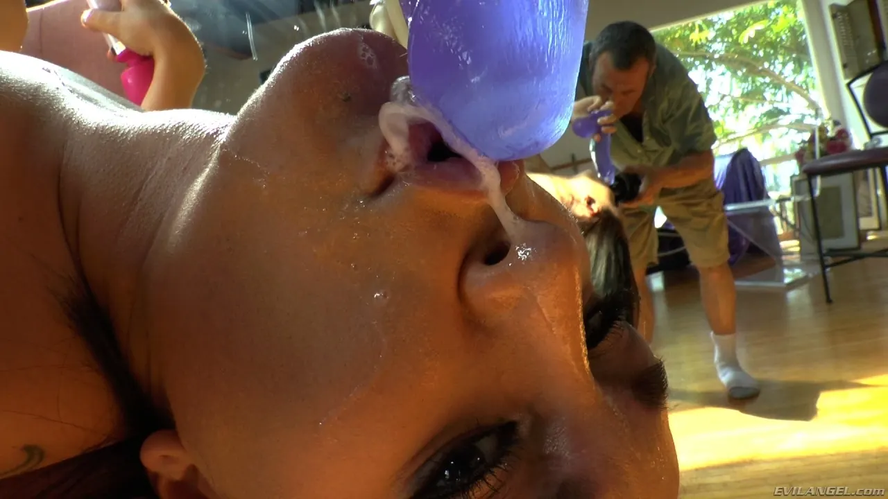 Evil Angel 'Buttman Focused 11' starring Maddy O'Reilly (Photo 16)