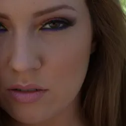 Maddy O'Reilly en 'Evil Angel' Buttman se centró en 11 (Miniatura 6)