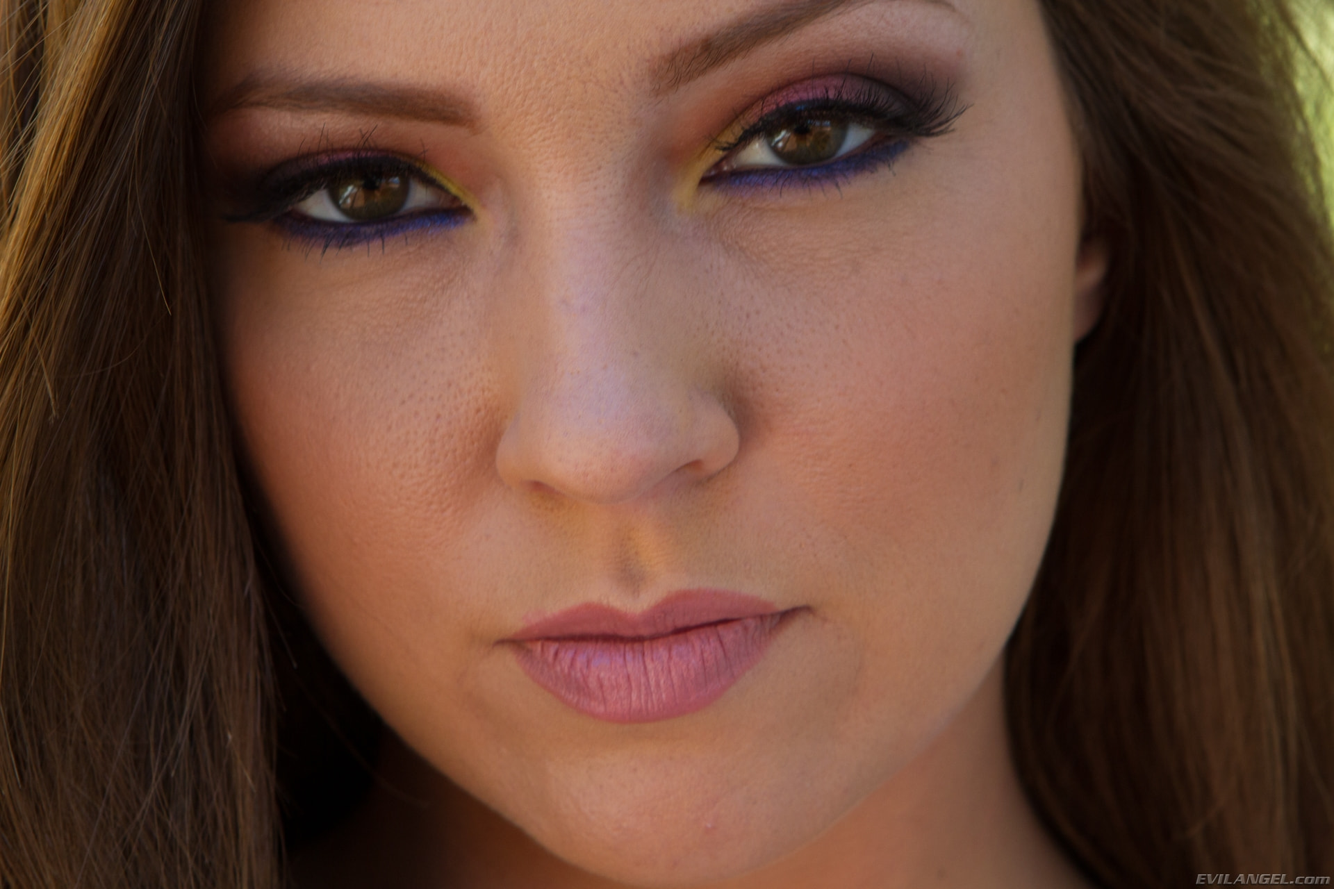 Maddy O'Reilly en 'Evil Angel' Maestro de juguetes Buttman (Miniatura 1)