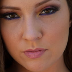 Maddy O'Reilly en 'Evil Angel' Maestro de juguetes Buttman (Miniatura 1)
