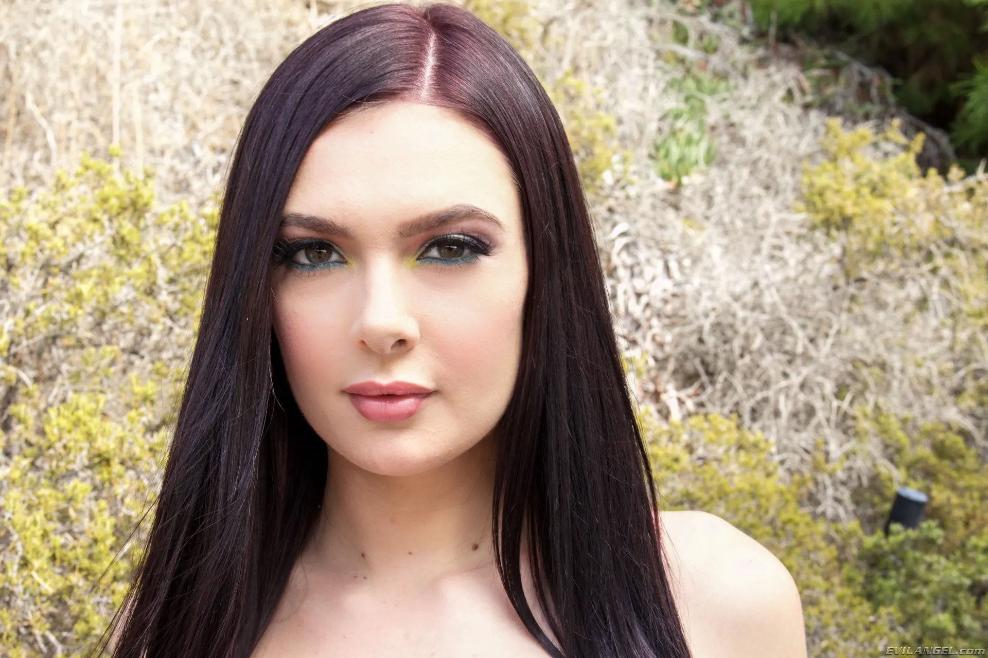 Marley Brinx en 'Sabio anal' from 'Evil Angel' (foto 1) Evil Angel 'Sabio anal' protagonizando Marley Brinx (foto 1)