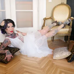 Megan Inky en 'Evil Angel' Rameras anales dobles (Miniatura 4)