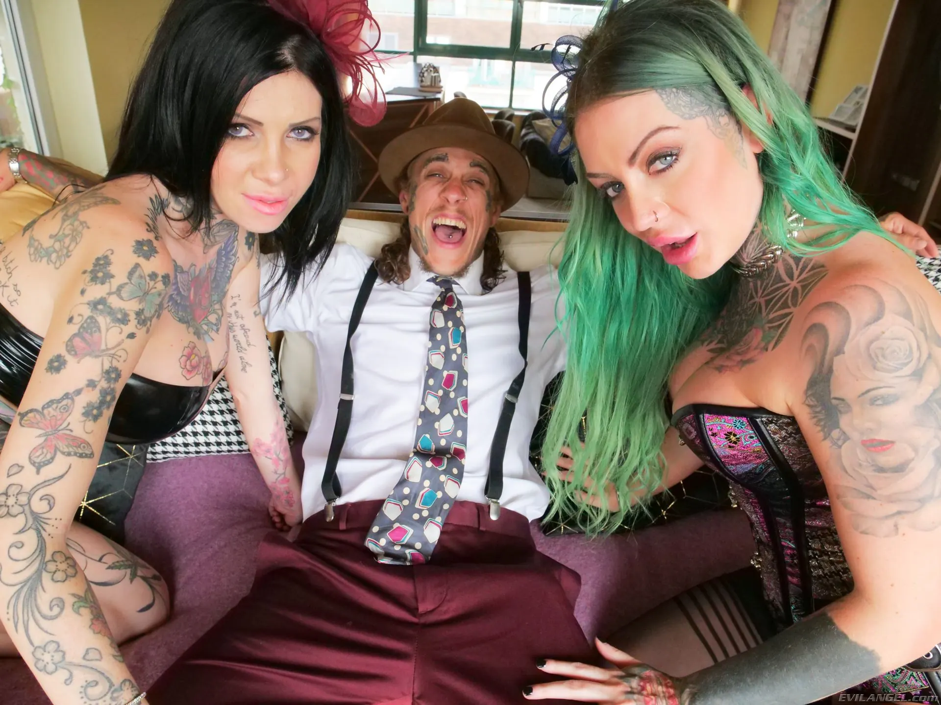 Evil Angel 'El alboroto del viaje por carretera de Proxy' protagonizando Megan Inky (foto 24)