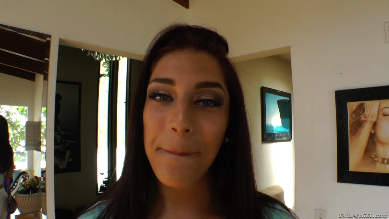 Mischa Brooks en 'Evil Angel' Escuela Sheena (Miniatura 1)