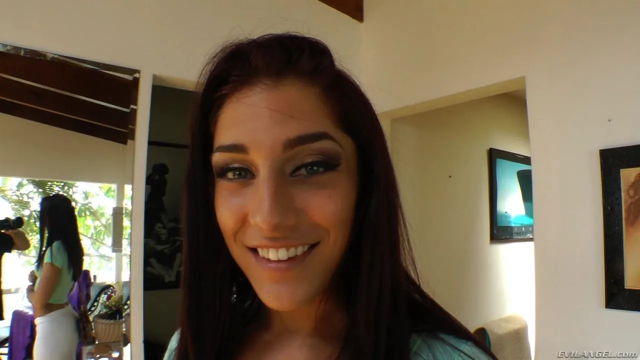 Evil Angel 'Escuela Sheena' protagonizando Mischa Brooks (foto 2)