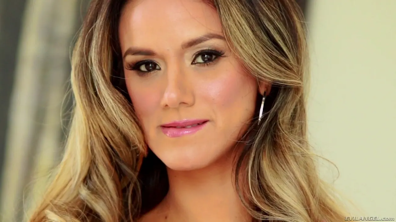 Evil Angel 'Cabeza descuidada 6' protagonizando Nadia Styles (foto 3)