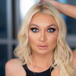 Natalia Starr en 'Evil Angel' Anal de primera clase 2 (Miniatura 53)