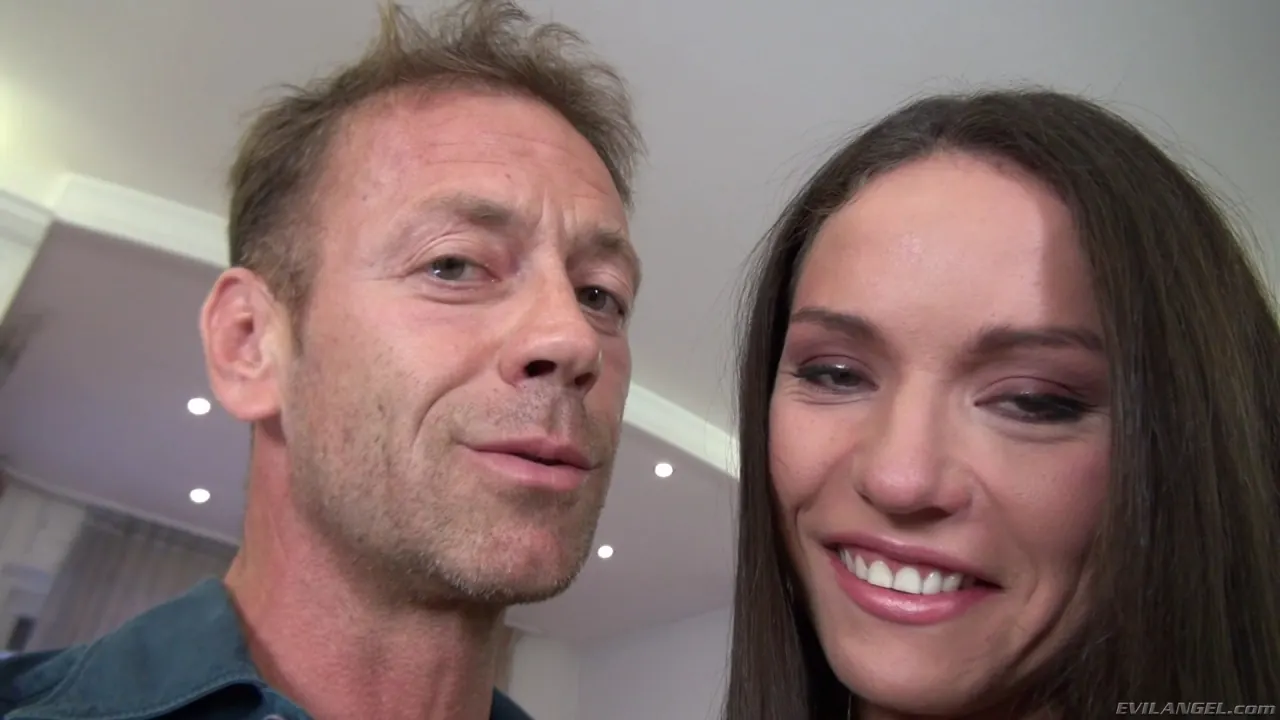 Evil Angel 'Rocco One On One 8' starring Nataly Gold C (Photo 4)