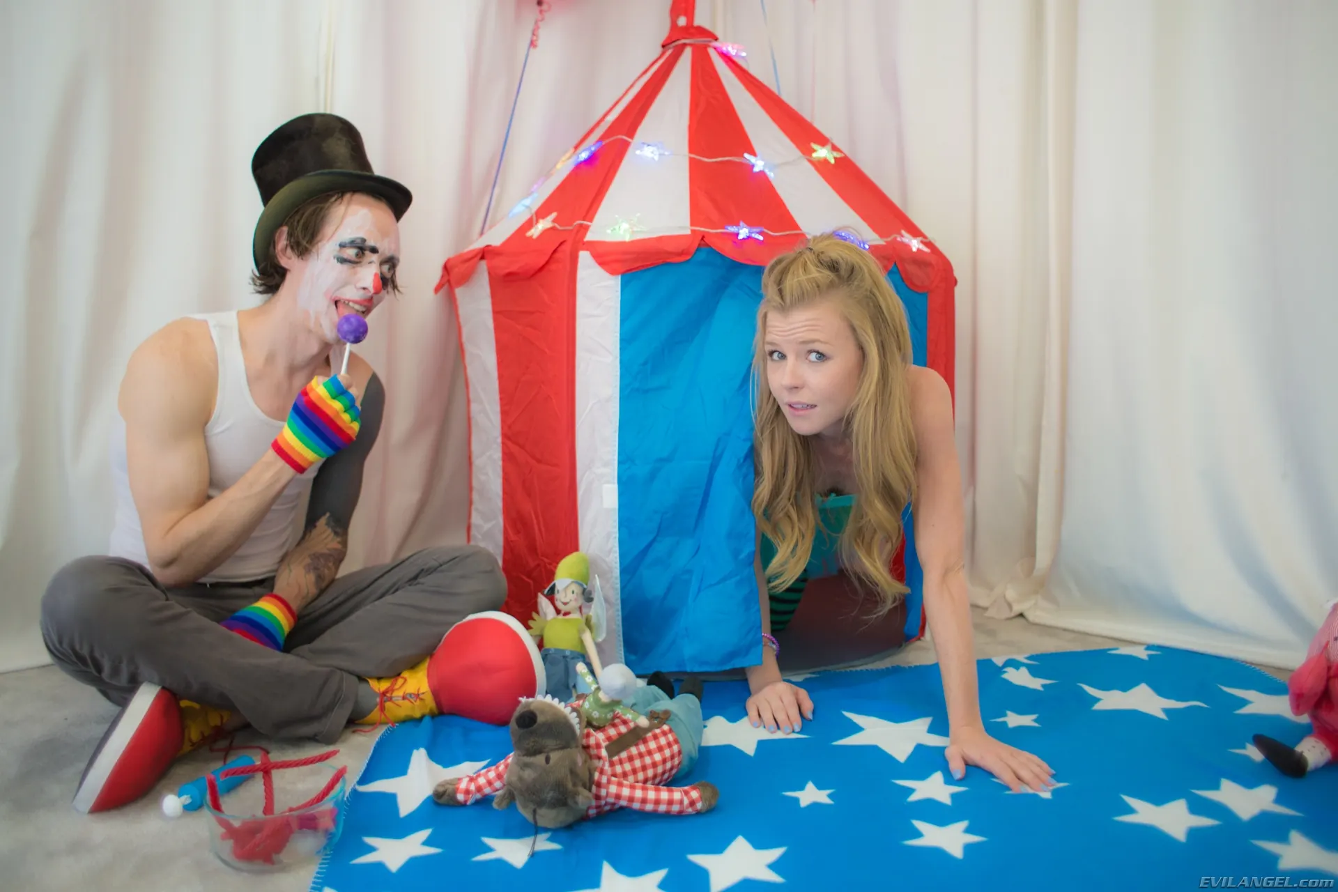 Nicole Clitman in 'Creepy Fuckers' from 'Evil Angel' (Photo 33) Evil Angel 'Creepy Fuckers' starring Nicole Clitman (Photo 33)