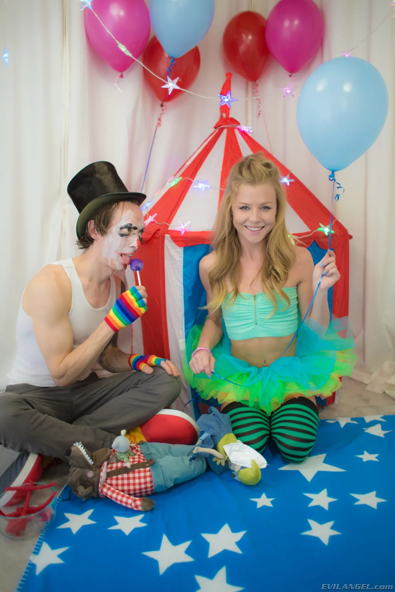 Nicole Clitman in 'Creepy Fuckers' from 'Evil Angel' (Photo 77) Evil Angel 'Creepy Fuckers' starring Nicole Clitman (Photo 77)