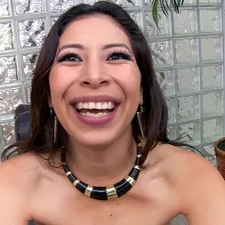 Nicole Ferrera en Butthole barrio perras 2 (foto 2) Nicole Ferrera en 'Evil Angel' Butthole barrio perras 2 (Miniatura 2)