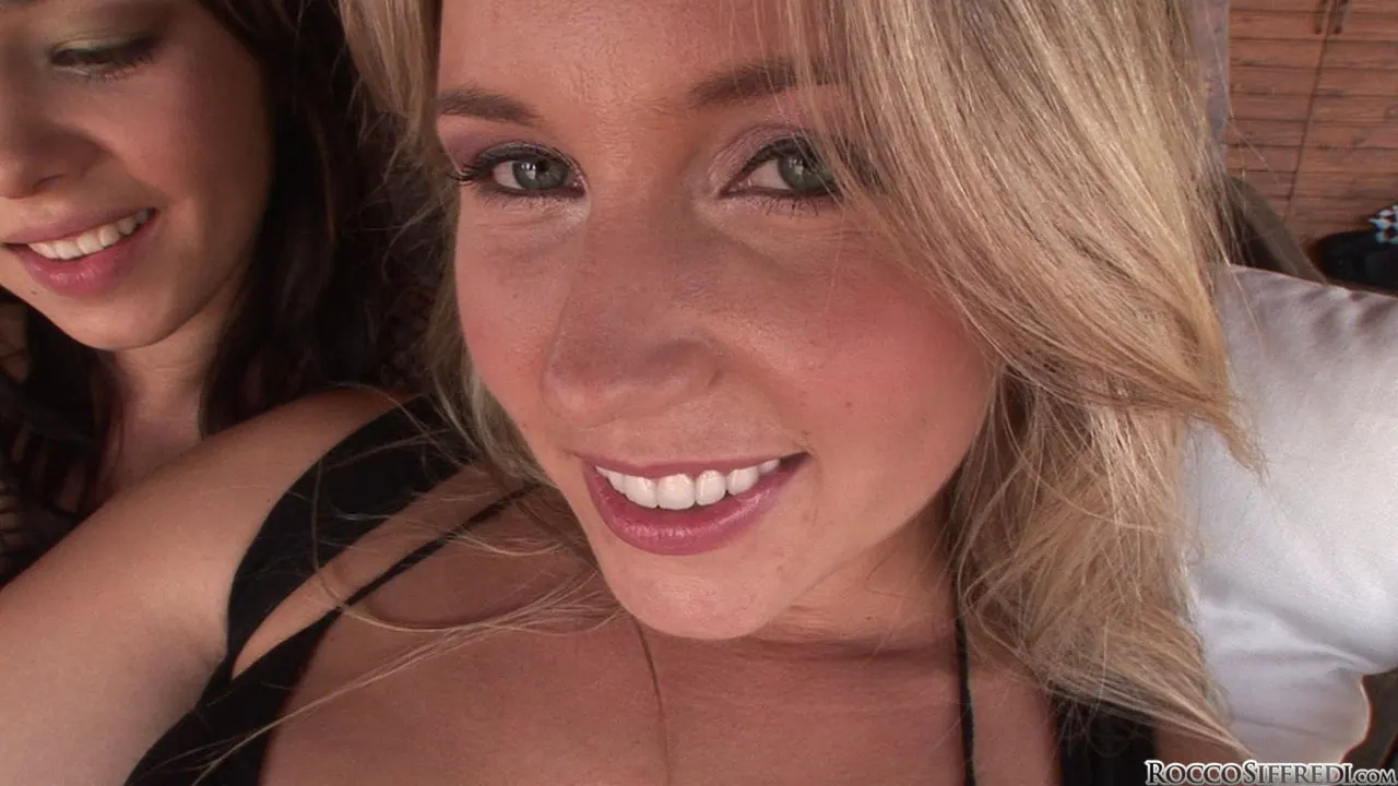 Evil Angel 'El maestro de marionetas 6' protagonizando Nikita (foto 5)