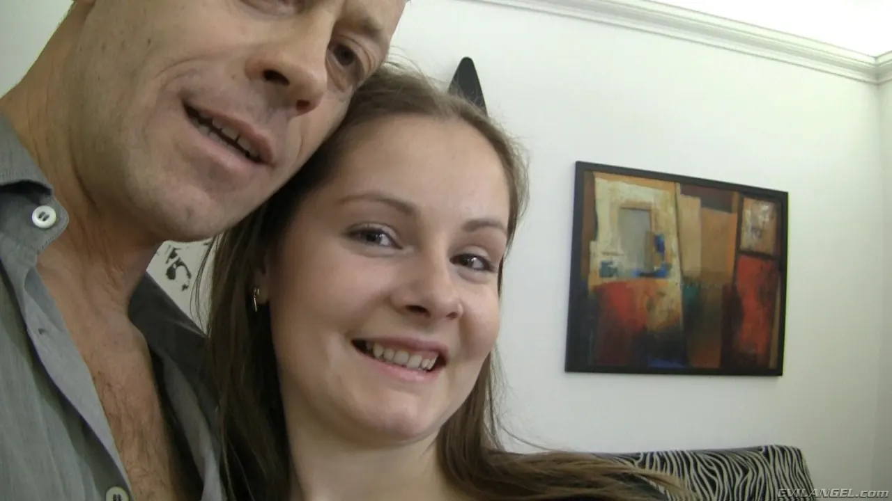 Paula A en 'Punto de vista 16 de Rocco' from 'Evil Angel' (foto 3) Evil Angel 'Punto de vista 16 de Rocco' protagonizando Paula A (foto 3)