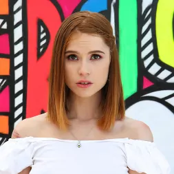 Pepper Hart en 'Evil Angel' Anal directo 4 (Miniatura 64)