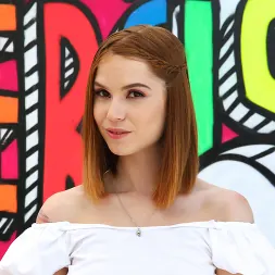 Pepper Hart en 'Evil Angel' Anal directo 4 (Miniatura 80)