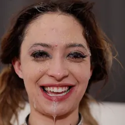 Quinn Wilde in 'Evil Angel' Hookup Hotshot: No Strings Attached (Thumbnail 24)