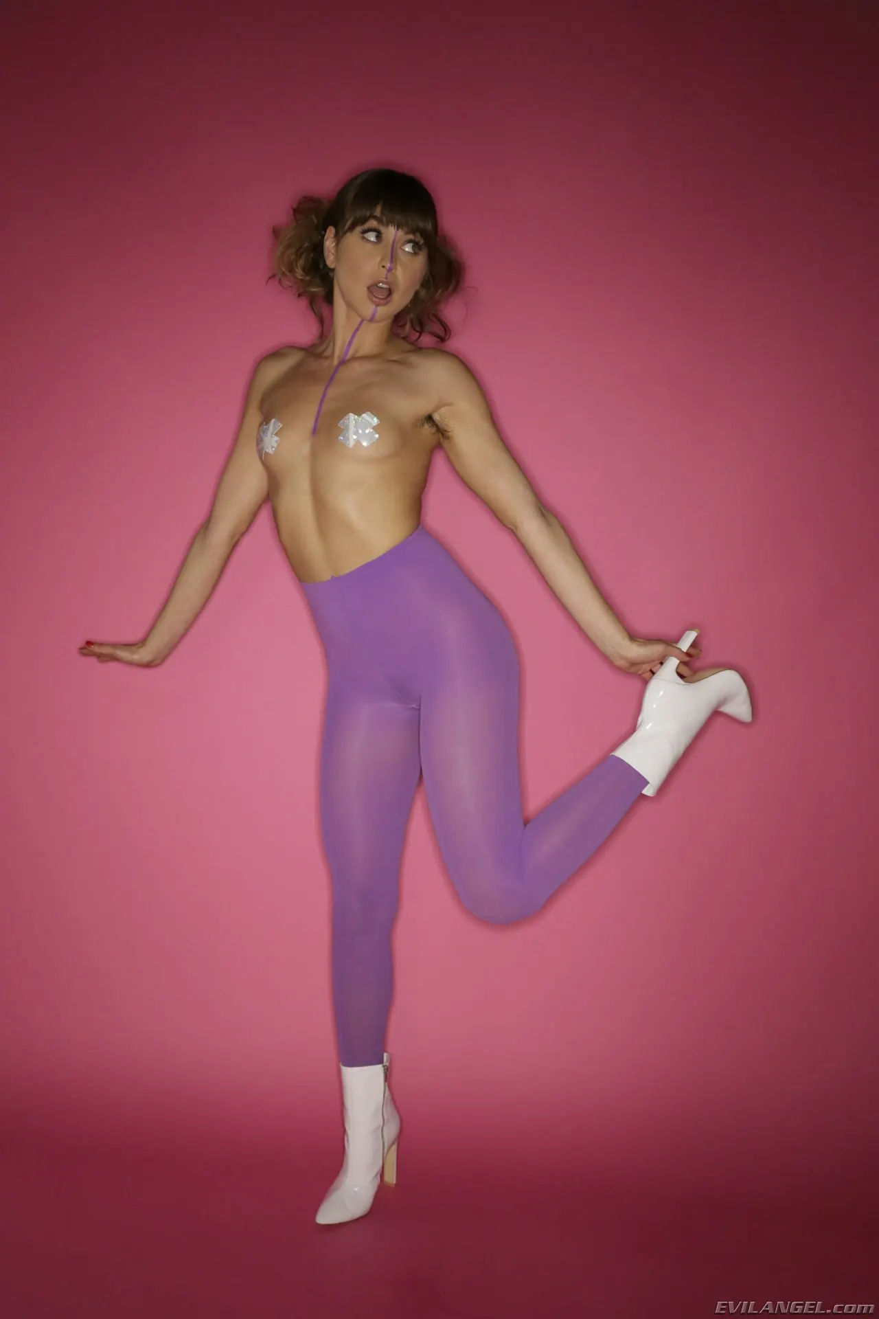 Evil Angel 'Yo soy Riley' protagonizando Riley Reid (foto 12)