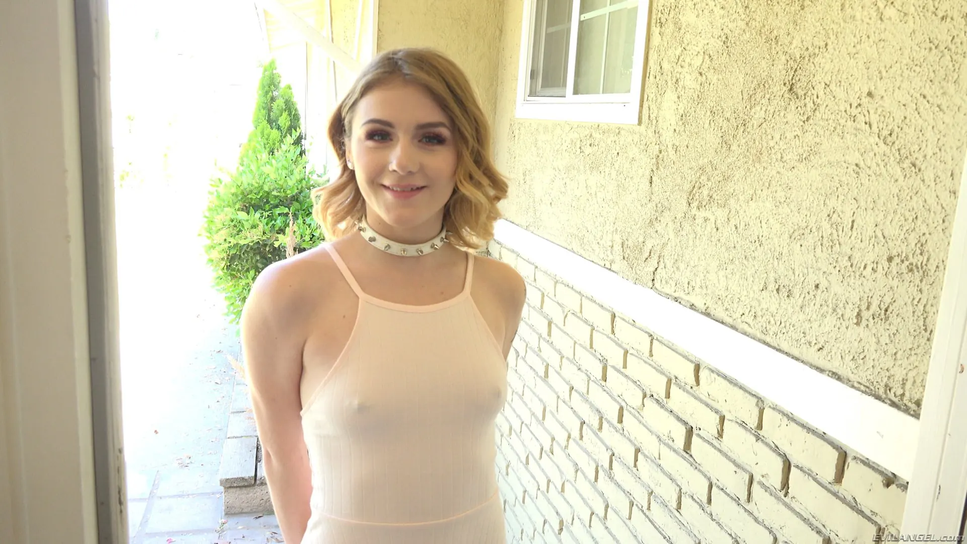 Evil Angel 'Hookup Hotshot: ¡Sólo encuentros casuales!' protagonizando Rosalyn Sphinx (foto 3)