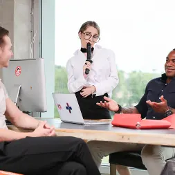 Safira Yakkuza in Perverted Secretaries 12 (Photo 5) Safira Yakkuza in 'Evil Angel' Perverted Secretaries 12 (Thumbnail 5)