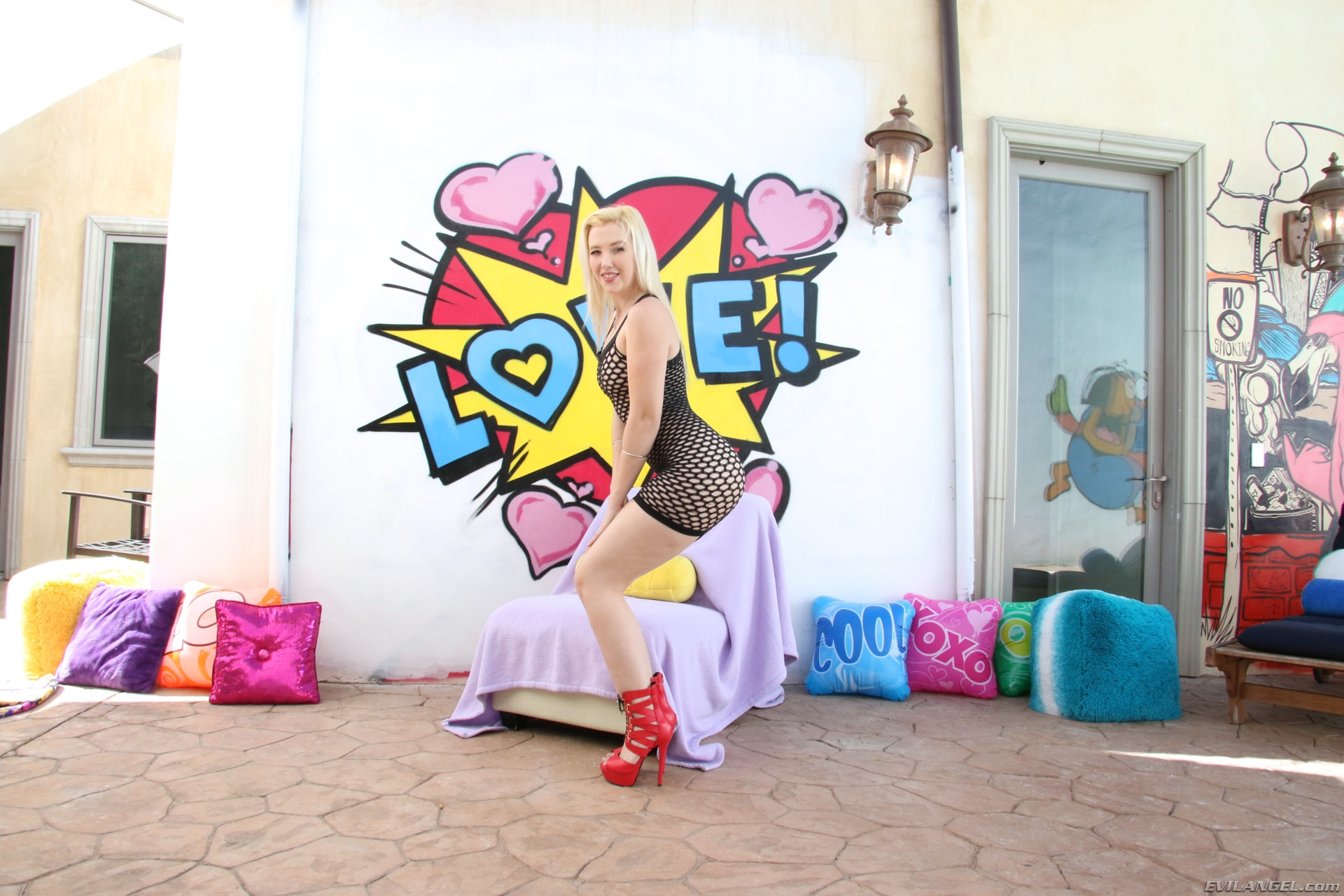 Samantha Rone en 'Evil Angel' Servicio anal completo 2 (Miniatura 7)