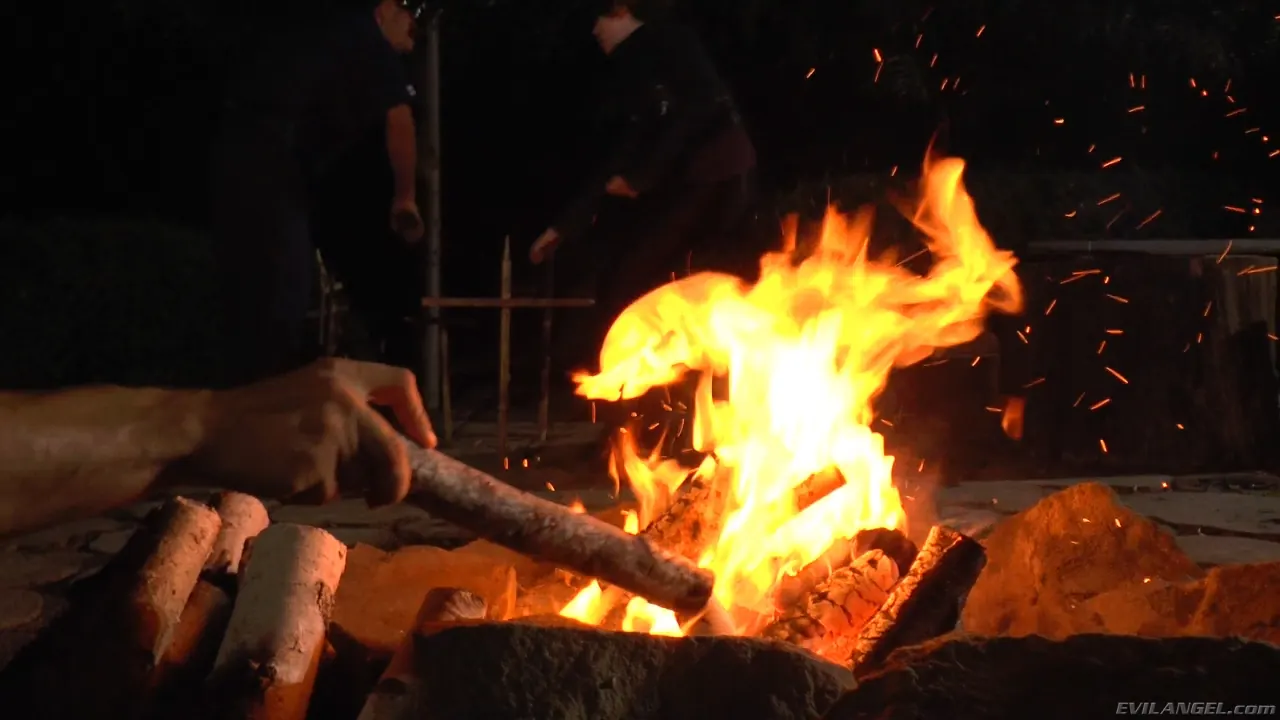 Evil Angel 'Voraz - Temporada 2 Episodio 4' protagonizando Sandra Romain (foto 5)