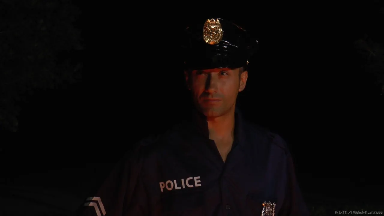 Evil Angel 'Voraz - Temporada 2 Episodio 4' protagonizando Sandra Romain (foto 11)