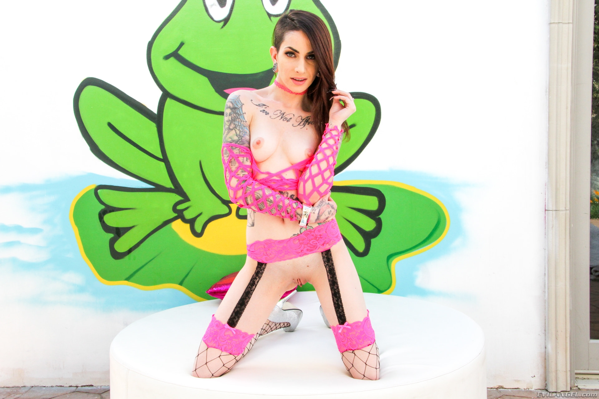 Sheena Rose en 'Evil Angel' Acción anal profunda (Miniatura 14)
