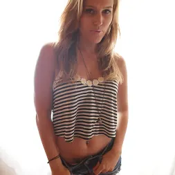 Sinn Sage en Fanático del fetiche 15 (foto 1) Sinn Sage en 'Evil Angel' Fanático del fetiche 15 (Miniatura 1)