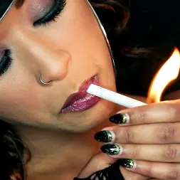 Skin Diamond en 'Evil Angel' Tinta de puta (Miniatura 1)