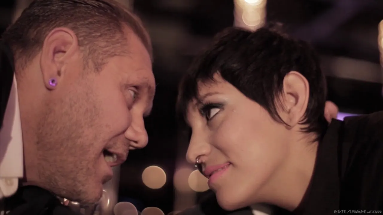 Evil Angel 'The Player' starring Soraya Wells (Photo 1)