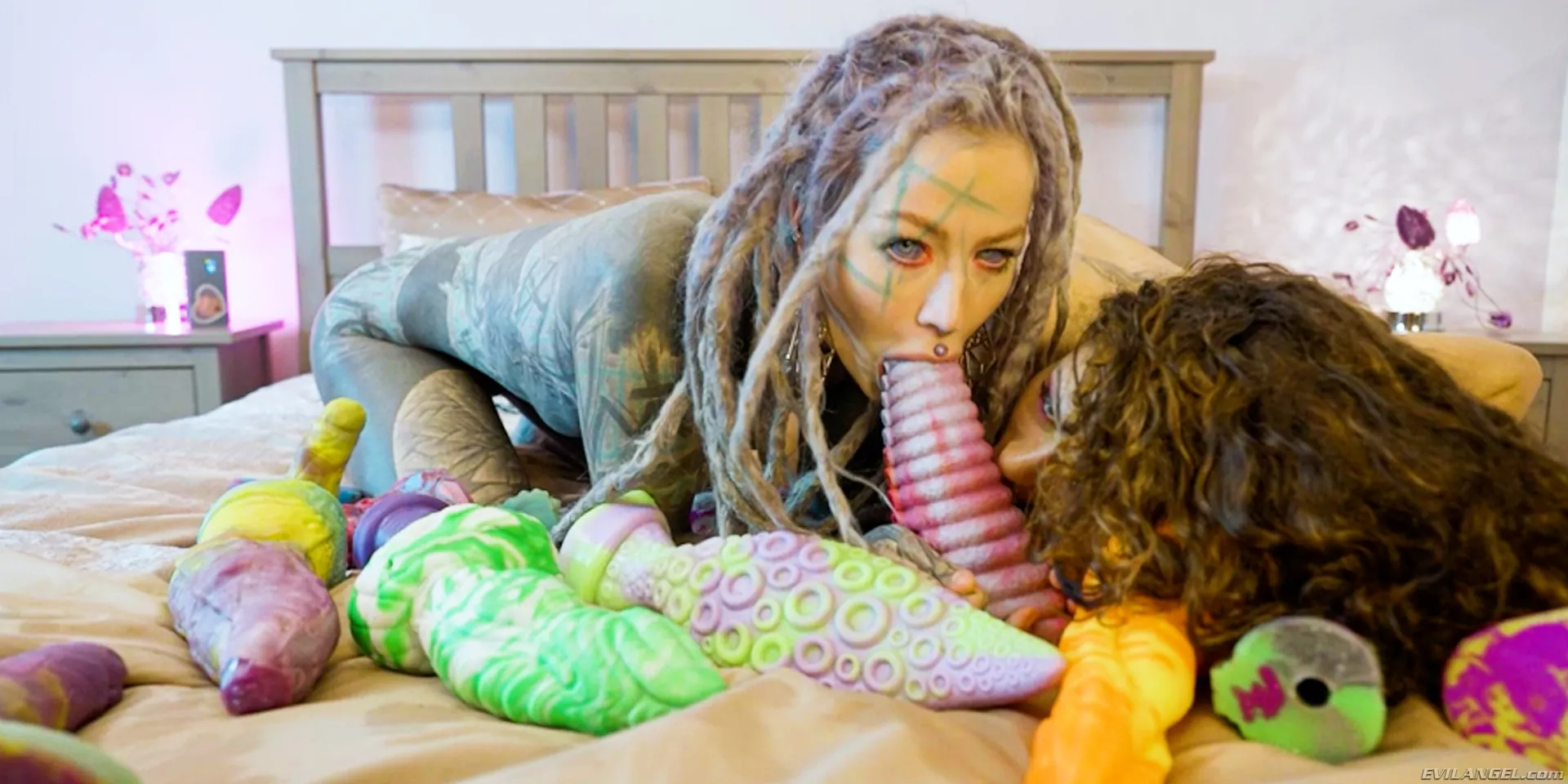 Evil Angel 'Anuskatzz and Stacy Bloom: Anal Toys' starring Stacy Bloom (Photo 2)