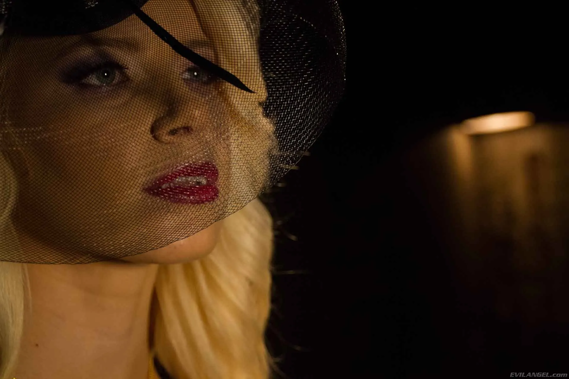 Evil Angel 'Voraz - temporada 2 episodio 01' protagonizando Stoya (foto 20)