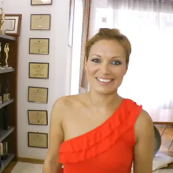 Szilvia B en Rocco uno a uno 4 (foto 2) Szilvia B en 'Evil Angel' Rocco uno a uno 4 (Miniatura 2)