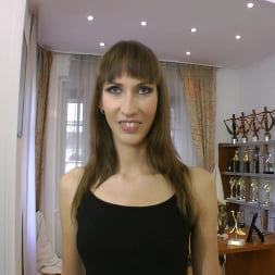 Taniella en 'Evil Angel' Rocco uno a uno 8 (Miniatura 3)
