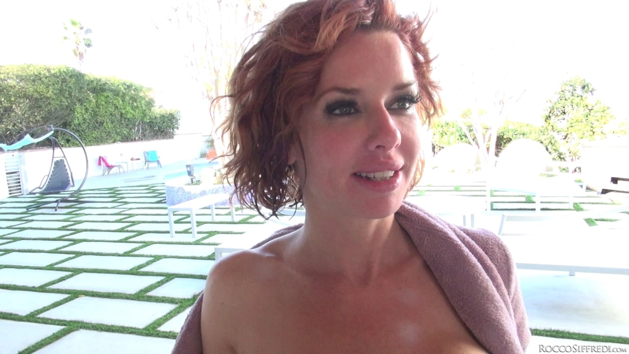 Veronica Avluv en 'Evil Angel' Las iniciaciones íntimas de Rocco (Miniatura 1)