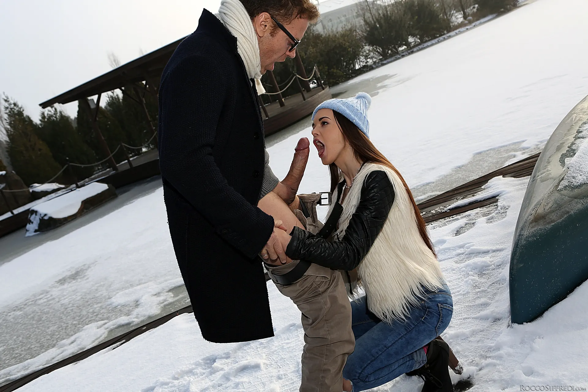 Evil Angel 'Adolescentes vs MILFS 04' protagonizando Victoria Summers (foto 24)