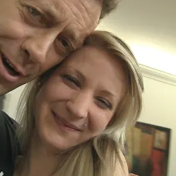 Viktoria E en 'Evil Angel' Punto de vista de Rocco 8 (Miniatura 3)