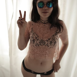 Yhivi en 'Evil Angel' lo hace (Miniatura 96)